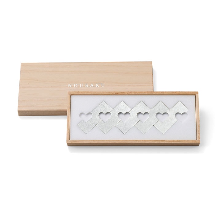 NOUSAKU CONNECTED CHOPSTICK REST HEART - SET OF 5