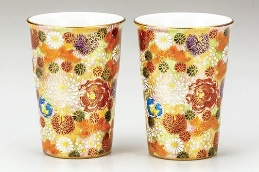 JAPANESE KUTANI PAIR OF FREE CUPS KIN-HANAZUME