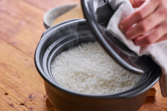 GINPO KIKKA RICE COOKER 5-CUPS