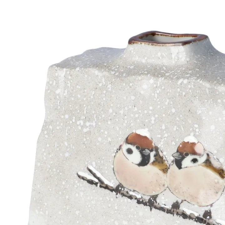 KUTANI WARE TRAPEZOID VASE “TWO SPARROWS IN SNOW” BY TOSHITO NAKAMURA (GIFT BOX INCLUDED)