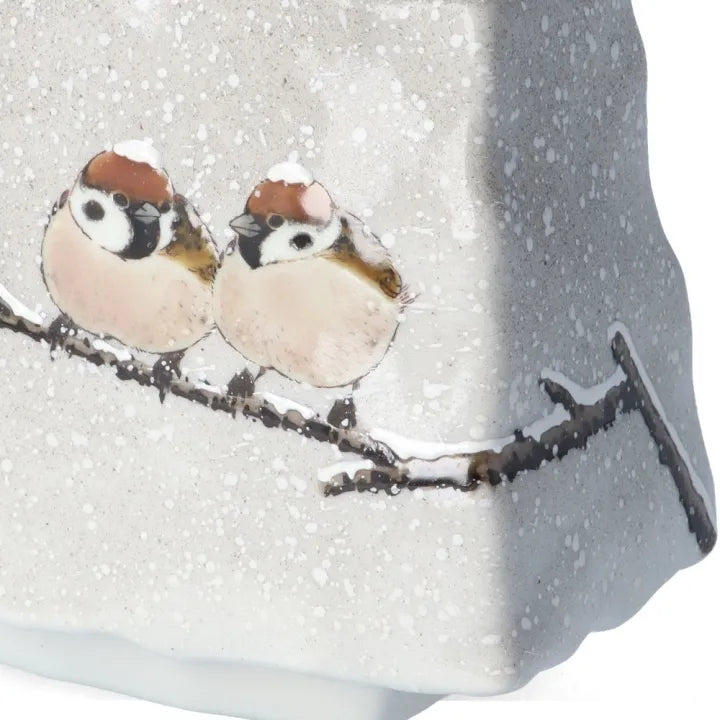 KUTANI WARE TRAPEZOID VASE “TWO SPARROWS IN SNOW” BY TOSHITO NAKAMURA (GIFT BOX INCLUDED)