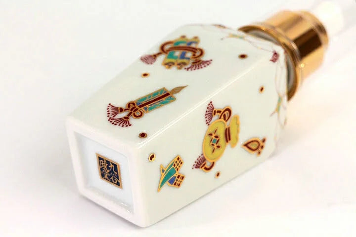 KUTANI WARE SPRAY BOTTLE TAKARA DZUKUSHI
