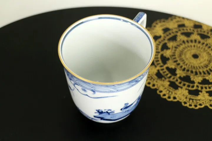 KUTANI {IMPERIAL HOUSEHOLD AGENCY OFFICIAL KILN} JAPANESE MUG CUP (BLUE AND WHITE FLORAL BIRD PATTERN) / CYOZA YAMAMOTO