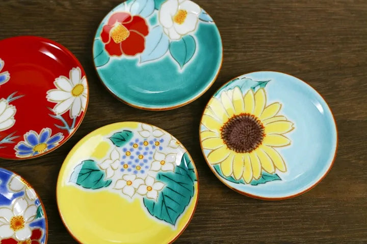KUTANI WARE CHOPSTICK RESTS HIMEZARA – FOUR SEASONS FLOWERS 5-PIECE SET/SEIKOU KLIN