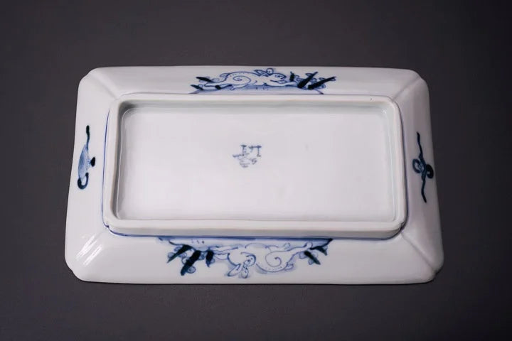 KUTANI WARE RECTANGULAR PLATE SET - IROE BOTAN KARAKUSA DESIGN / IMPERIAL HOUSEHOLD AGENCY'S DESIGNATED KILN BY CYOZA YAMAMOTO