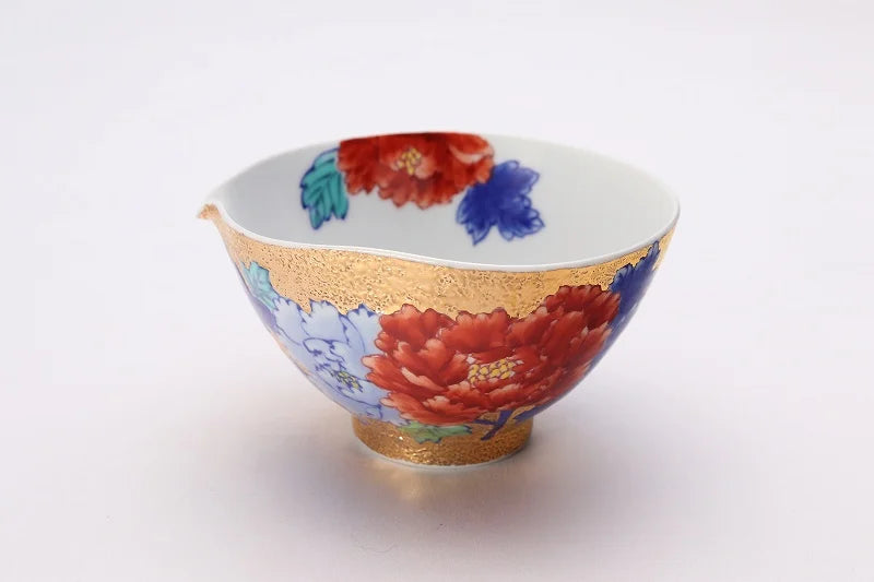 KINRYU KLIN ARITA GOLD-DECORATED PEONY TEA SET WITH WOODEN BOX