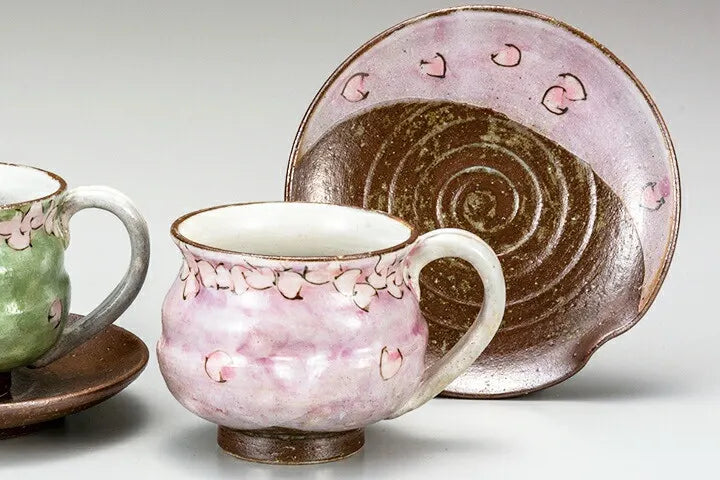 KUTANI WARE PAIR COFFEE CUPS – HAND-PAINTED ‘CHERRY BLOSSOM’ DESIGN BY TAKAKO HIGASHI