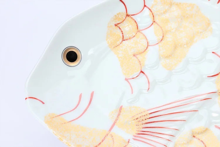 JAPANESE ARITA WARE"TAI-SHAPED LARGE SERVING PLATE" NISHIKI GOLD TATAKI FINISH / KOURAKU KILN