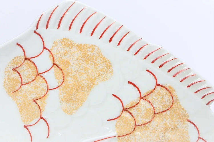 JAPANESE ARITA WARE"TAI-SHAPED LARGE SERVING PLATE" NISHIKI GOLD TATAKI FINISH / KOURAKU KILN