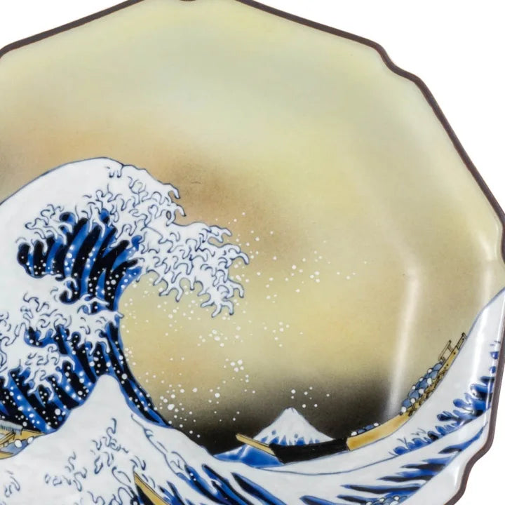 JAPAN KUTANI DECORATIVE PLATE - HOKUSAI DESIGN, BIZAN KILN,