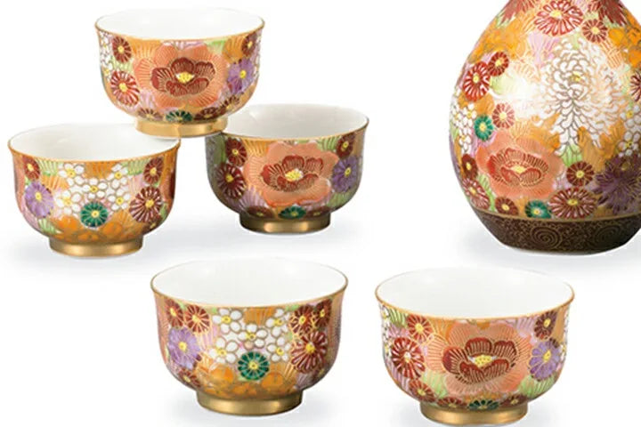 KUTANI WARE EVENING SAKE SET - GOLD HANAZUME GOLD FLORAL DESIGN