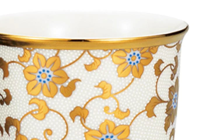 KUTANI WARE PAIR OF FREE CUPS TESEEN KARAKUSA