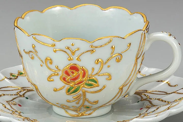 JAPANESE KUTANI WARE CUP & SAUCER – “HANAMUSUBI” FLORAL DESIGN BY SHIHO AIKAWA