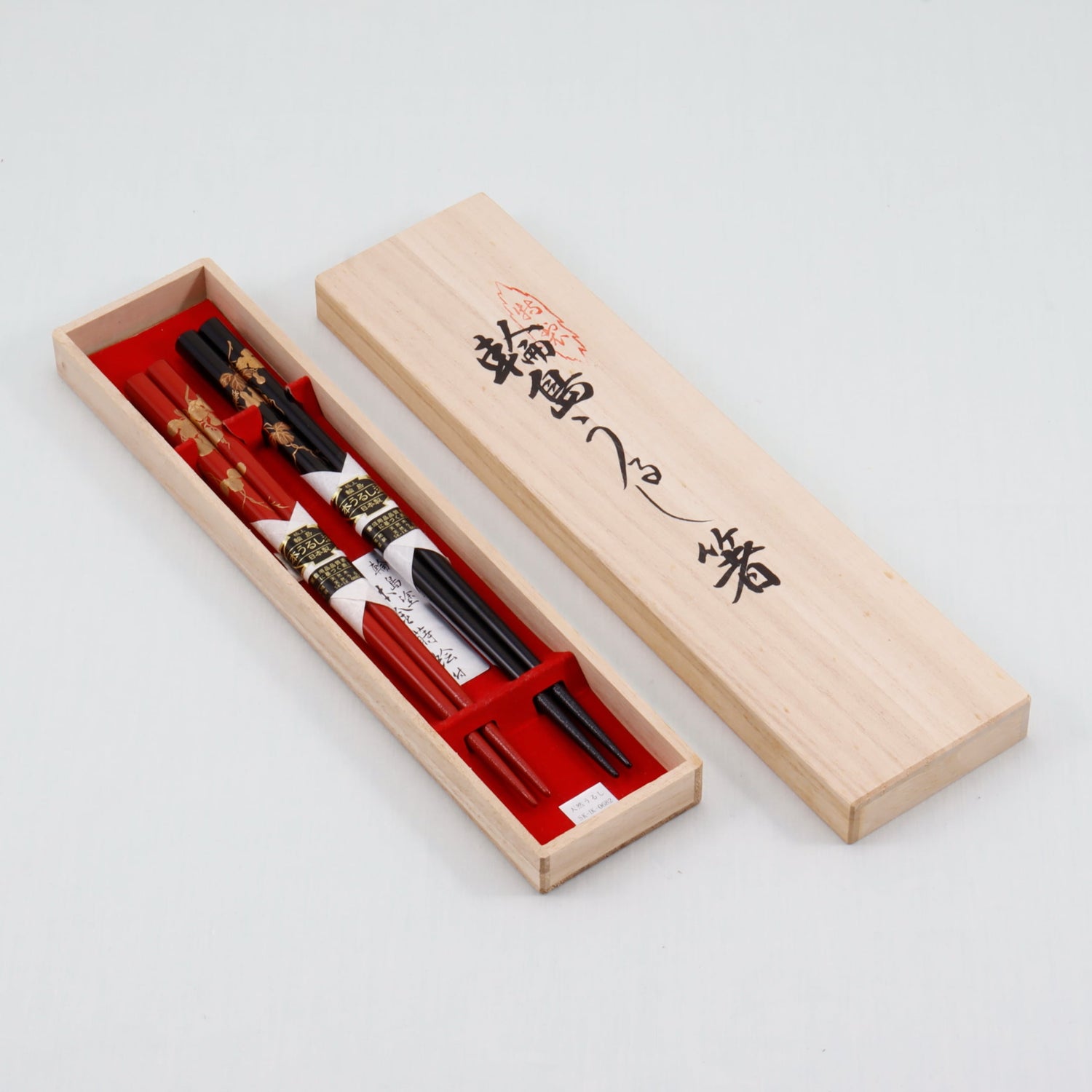 WAJIMA LACQUER CHOPSTICKS  PAIR  ROKUHYOTAN