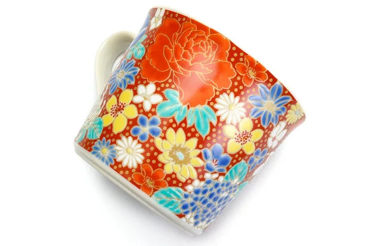 KUTANI WARE MUG – HAND-PAINTED ‘HANAZUME’ FLORAL PATTERN (RED) BY SEIKO KILN