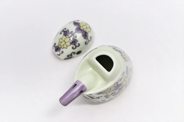 JAPANESE ARITA WARE NISHIKI PURPLE ARABESQUE KINGFISHER-SHAPED SOY SAUCE DISPENSER / KOURAKU KILN