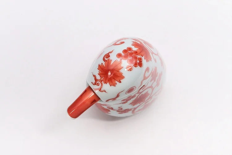 ARITA WARE NISHIKI RED ARABESQUE KINGFISHER-SHAPED SOY SAUCE DISPENSER / KOURAKU KILN