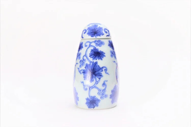 ARITA PORCELAIN SOY SAUCE DISPENSER – SOMETSUKE ARABESQUE, KINGFISHER SHAPE | KOURAKU KILN