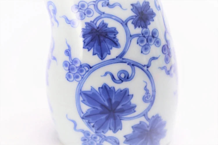 ARITA PORCELAIN SOY SAUCE DISPENSER – SOMETSUKE ARABESQUE, KINGFISHER SHAPE | KOURAKU KILN