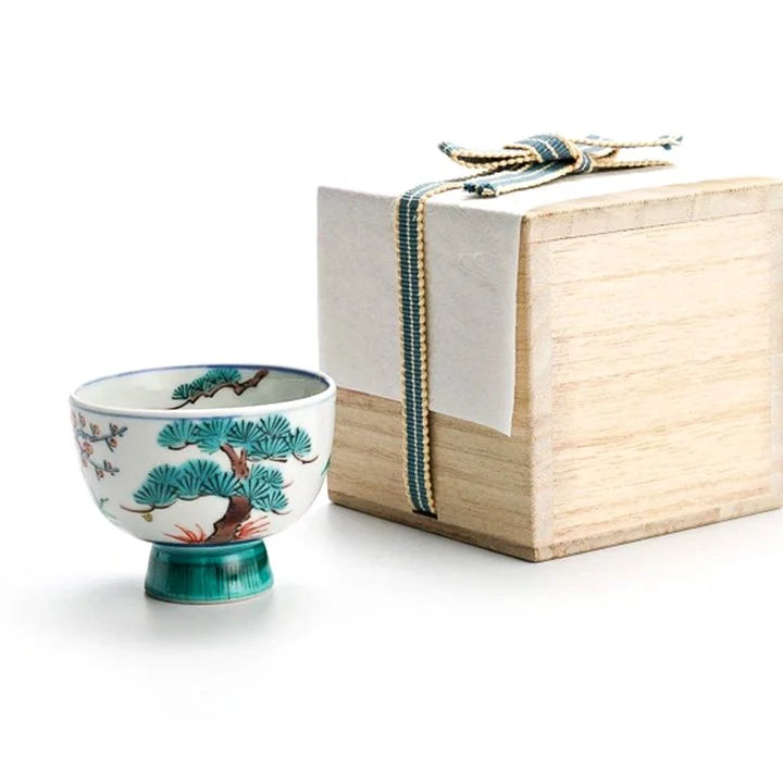 KUTANI WARE JAPANESE  GUINOMI SYOCHIKUBAI DESIGN BY TAMEKICHI MITSUI