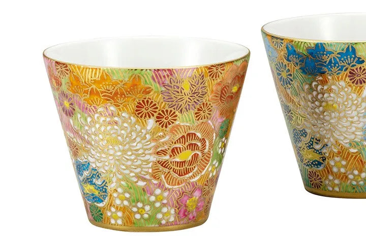 KUTANI WARE PAIR OF SHOCHU CUPS KIN HANAZUME DESIGN