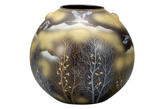 KUTANI WARE FLOWER VASE KINUN CRANE AND TREE MOTIF
