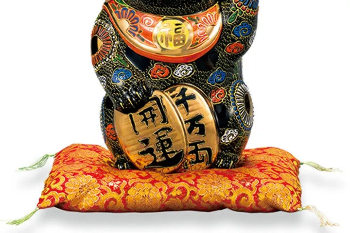 KUTANI WARE THE KOBAN MANEKI NEKO BLACK DECORATION