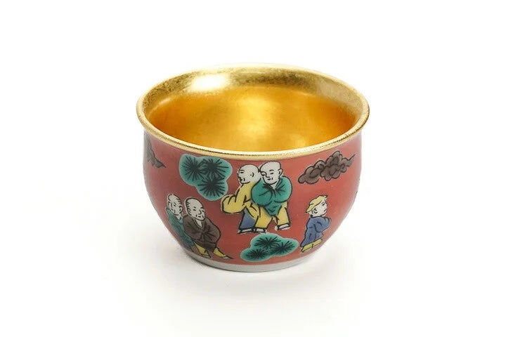 KUTANI WARE SAKE CUPS SET OF 6 WITH EDO-STYLE DESIGNS AND GOLD LEAF / SEIKOU KLIN