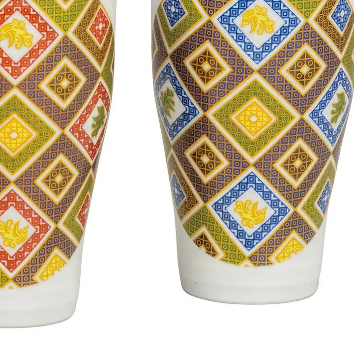 KUTANI WARE PAIR OF FREE CUPS STONE PAVEMENT