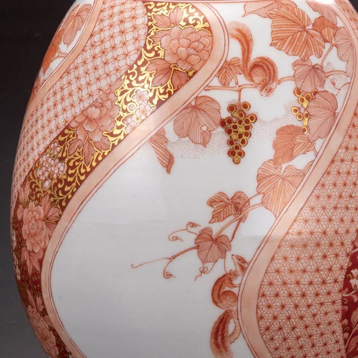 KUTANI WARE VASE AKAE MINORI-MON/BUZAN FUKUSHIMA