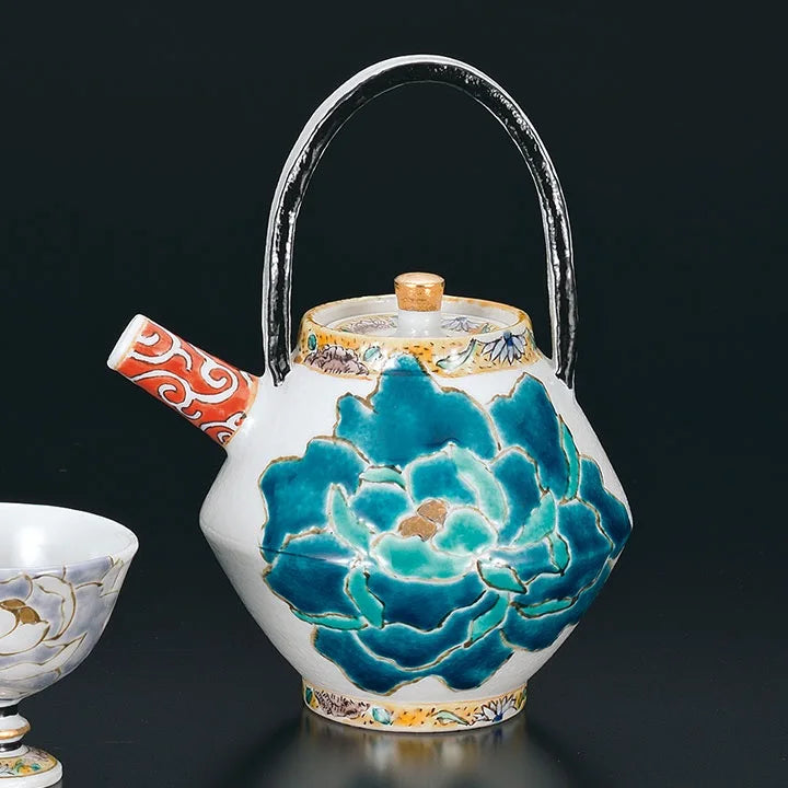 JAPANESE KUTANI PORCELAIN SAKE SET – HEKISHIBOTAN (BLUE-PURPLE PEONY) BY TSUYOSHI SATO