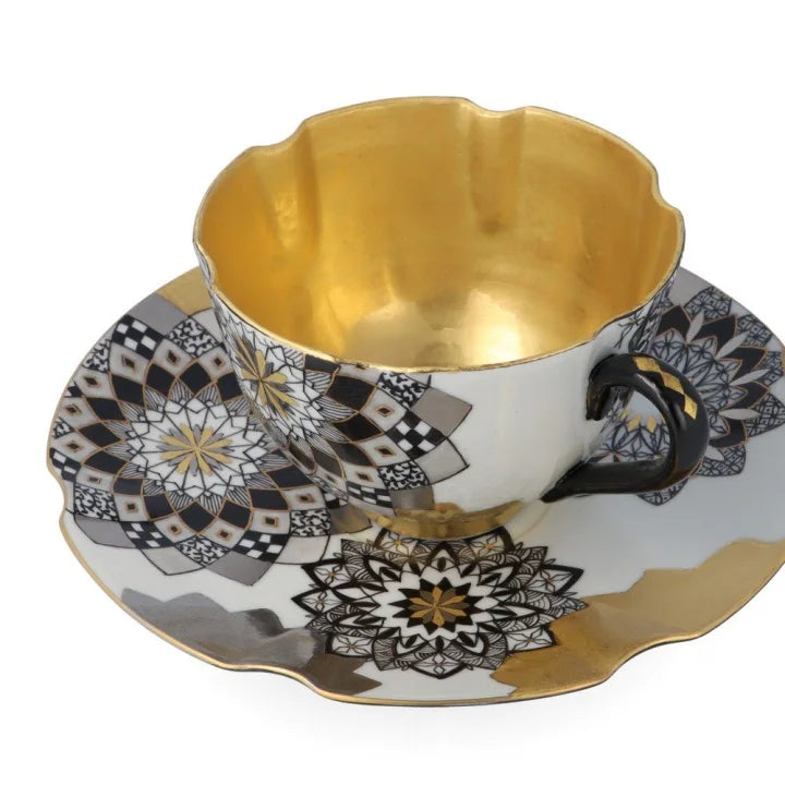 KUTANI WARE CUP & SAUCER KIN HAKUKIN SAIBYO SAI/SHUNJIRO ISHITOMI