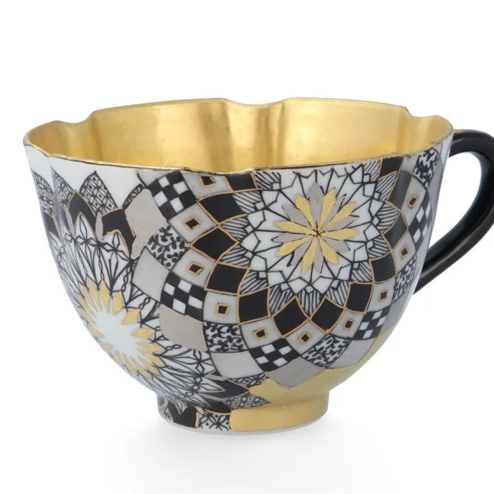 KUTANI WARE CUP & SAUCER KIN HAKUKIN SAIBYO SAI/SHUNJIRO ISHITOMI