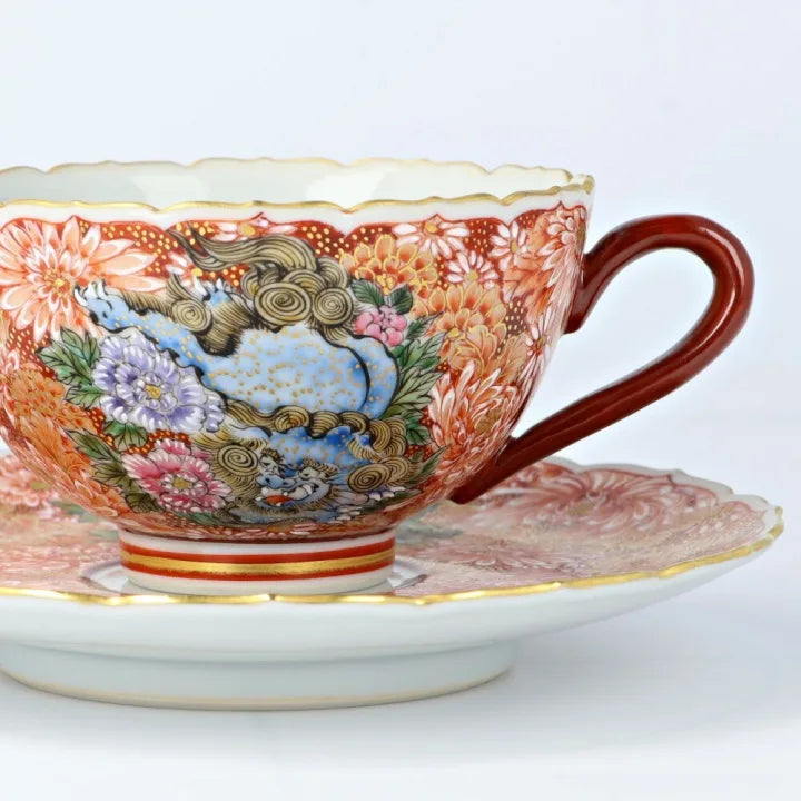 KUTANI WARE CUP & SAUCER AKAE KINRAN HANAZUME SHISHI/ DAIKI YAMAZAKI