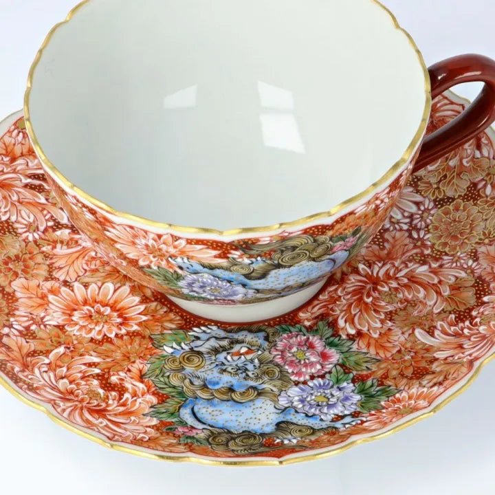 KUTANI WARE CUP & SAUCER AKAE KINRAN HANAZUME SHISHI/ DAIKI YAMAZAKI
