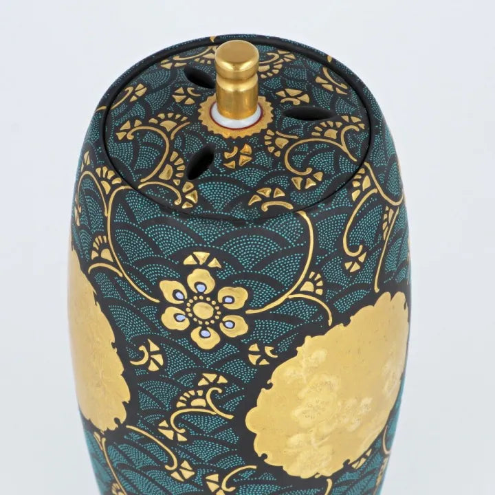 KUTANI WARE INCENSE BURNER (BLUE GRAIN SNOW RING  CHERRY BLOSSOMS, BAMBOO, AND PLUM BLOSSOMS)/KINGYOKU NAKADA
