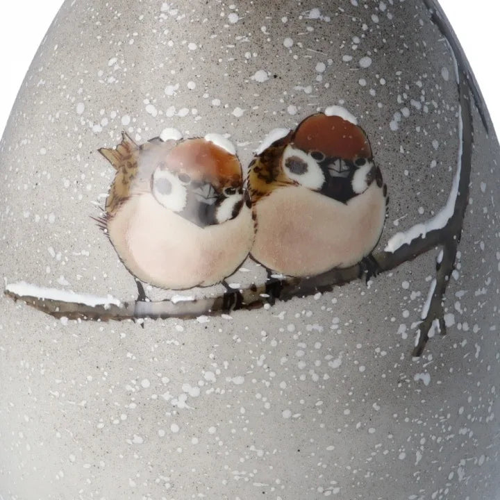 KUTANI JAPANESE SINGLE FLOWER VASE LARGE RIPPLE-MOUTHED SHELL-SHAPED VASE – SNOW AND TWO SPARROWS DESIGN / TOSHITO NAKAMURA