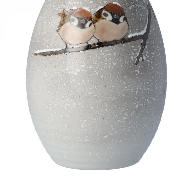 KUTANI JAPANESE SINGLE FLOWER VASE LARGE RIPPLE-MOUTHED SHELL-SHAPED VASE – SNOW AND TWO SPARROWS DESIGN / TOSHITO NAKAMURA