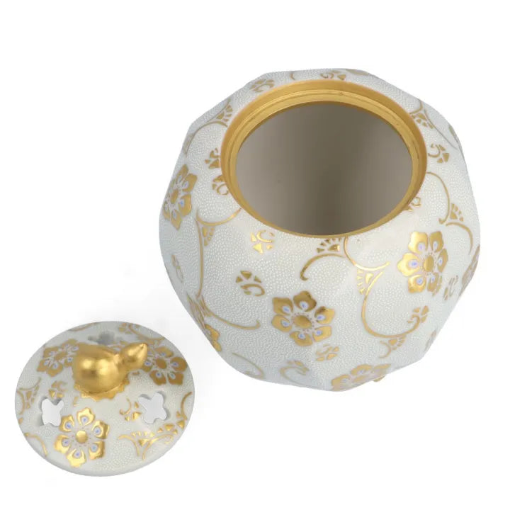 KINGYOKU NAKADA KUTANI INCENSE BURNER – WHITE BEADS WITH GOLD CLEMATIS DESIGN