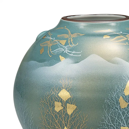 KUTANI WARE FLOWER VASE “WOODED MOUNTAIN RANGE