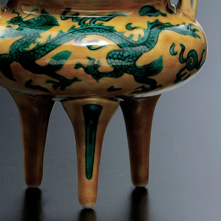 KUTANI WARE INCENSE BURNER “DRAGON IN YELLOW GLAZE” HANDCRAFTED BY TAMEKICHI MITSUI