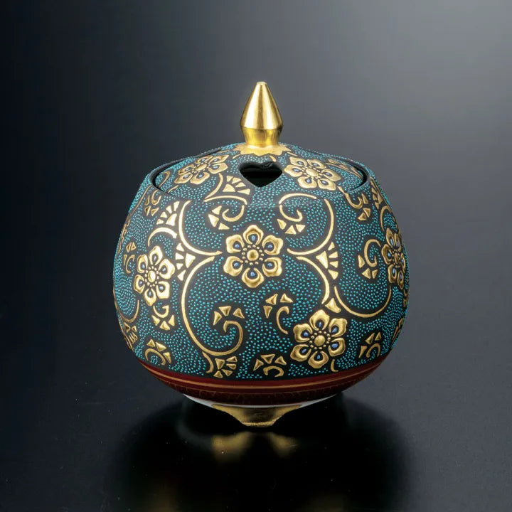 KUTANI WARE INCENSE BURNER WITH AOCHIBU & RAISED GOLD “HŌSŌGE ARABESQUE” BY KINGYOKU NAKATA|PAULOWNIA BOX