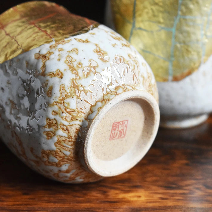 KUTANI JAPANESE YUNOMI SET TEACUP GOLD LEAF DECORATION