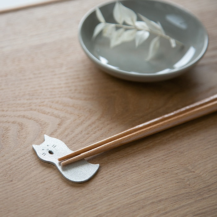NOUSAKU CONNECTED CHOPSTICK REST - CAT - SET OF 2