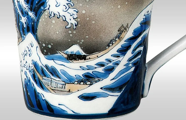 JAPANESE KUTANI PORCELAIN MUG PAIR – HOKUSAI DESIGN