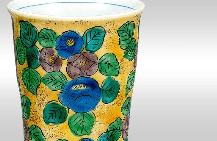 JAPANESE KUTANI PAIR OF FREE CUPS TSUBAKI