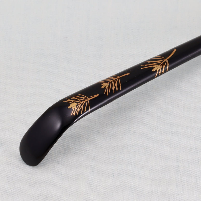 WAJIMA LACQUERWARE CHASHAKU - MATSU MAKIE DESIGN, TRADITIONAL JAPANESE TEA CEREMONY SPOON
