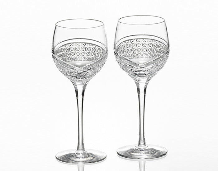 EDO KIRIKO PAIR OF WINE GLASSES HAGOROMO