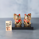 KUTANI WARE  PAIR OF LUCKY CATS KINSAI /(WITH STAND AND WOODEN NAMEPLATE)