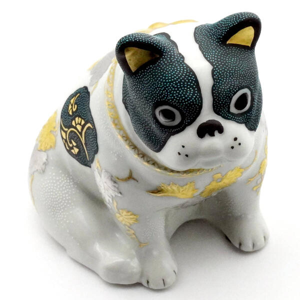 KINGYOKU NAKADA KUTANI BULLDOG WHITE PLATINUM RAISED DESIGN, GRAPES WITH BLUE AND WHITE DOTS
